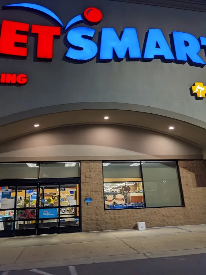 Banfield Pet Hospital: Dr. Blaes Kevin