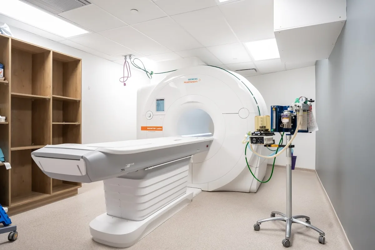 Friendship Hospital for Animals - Emergency and Specialty Center