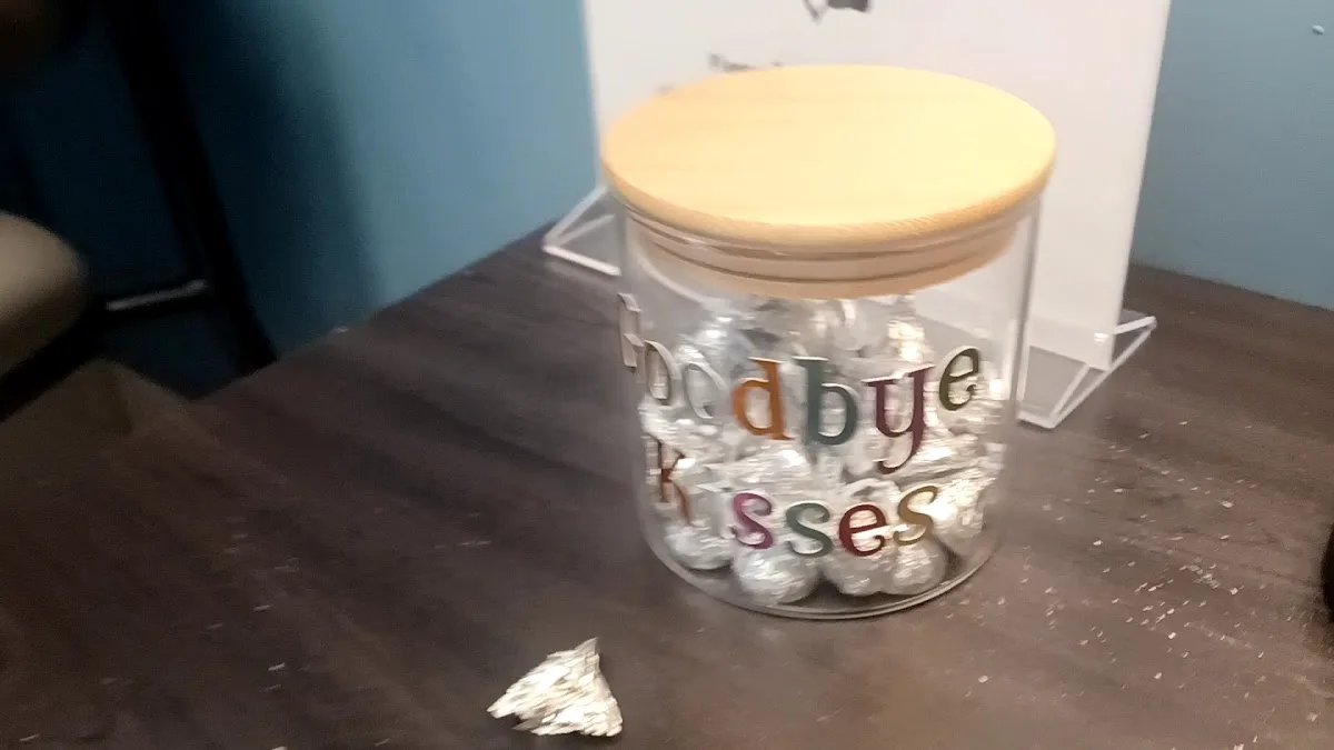 Noah's Animal Hospital & 24 HR Emergency Center