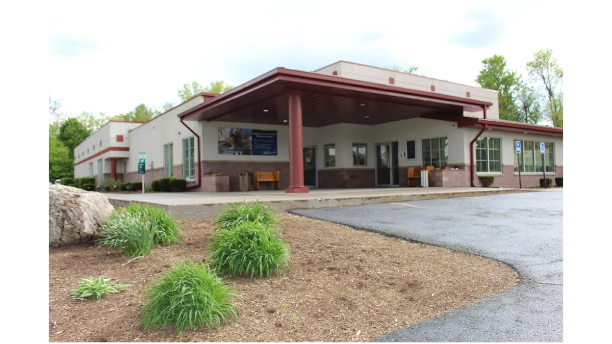 Parkside Veterinary Hospital: Potkewitz L DVM