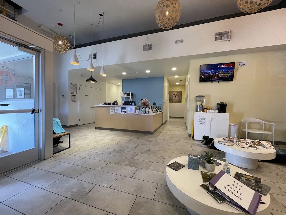 Pet Emergency Treatment Services: Barlia Michael DVM