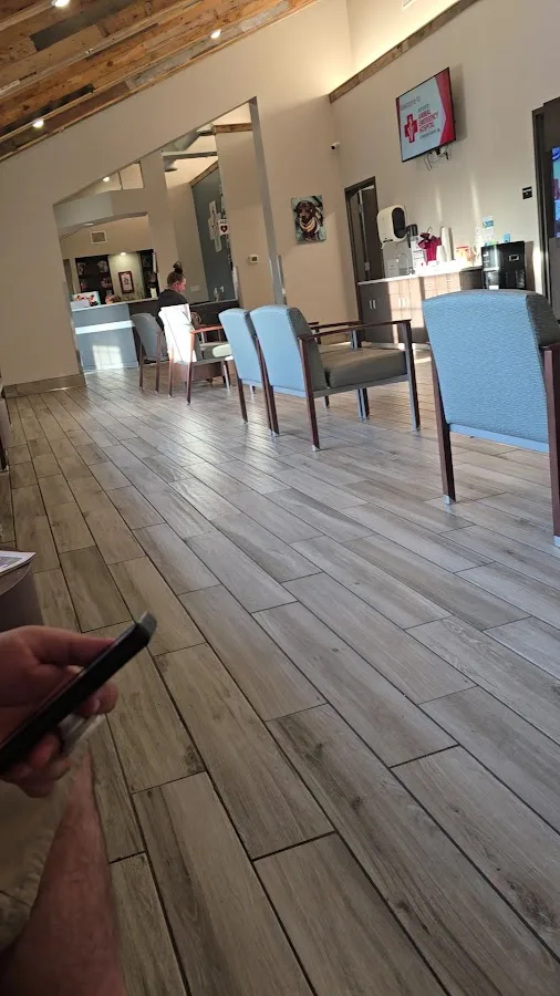 Red River Animal Emergency Hospital & Referral Center