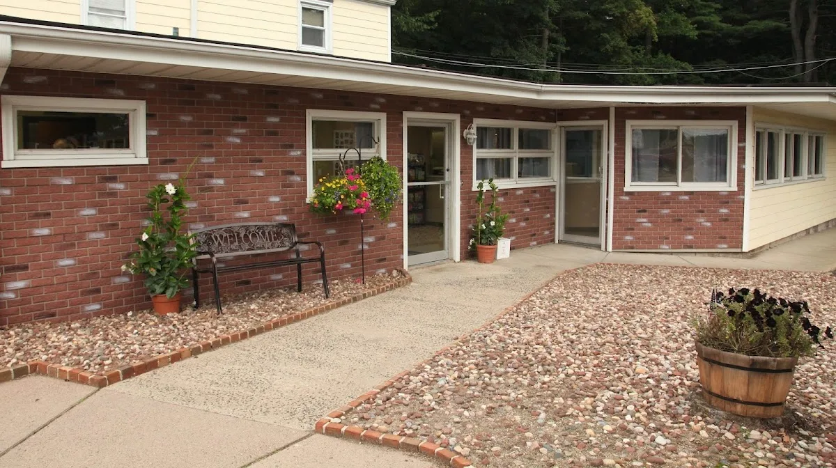 Ridgehill Animal Hospital: Goul Michael DVM