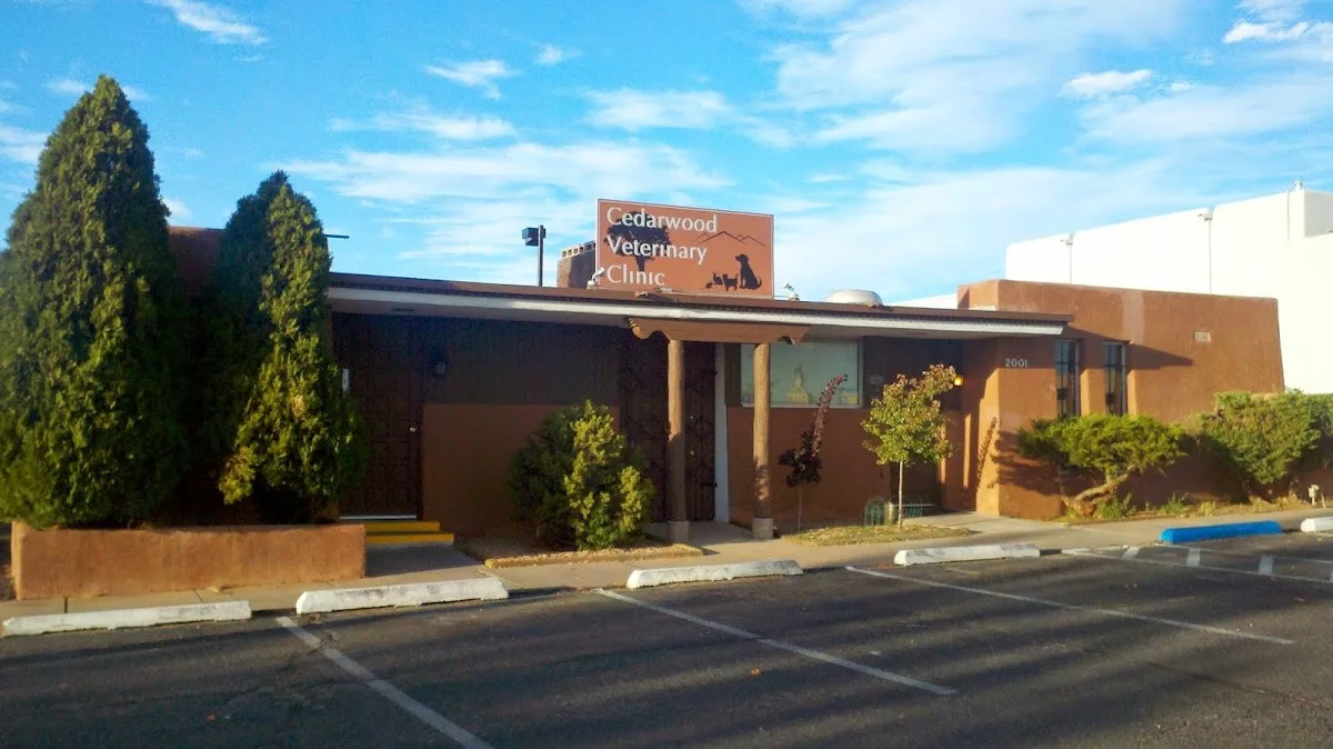 Smith Veterinary Hospital: McIlvenna Heather DVM