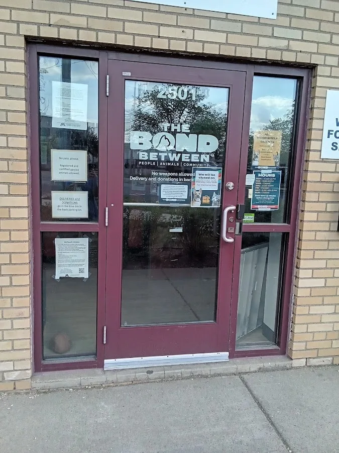 The Bond Between Pet Food Shelf