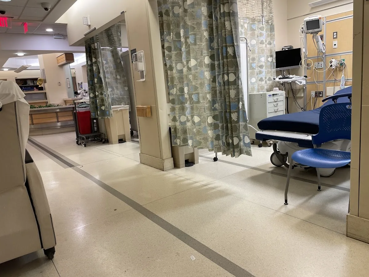 Yale New Haven Hospital Emergency Room